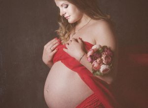 איך בוחרים סטודיו לצילומי היריון